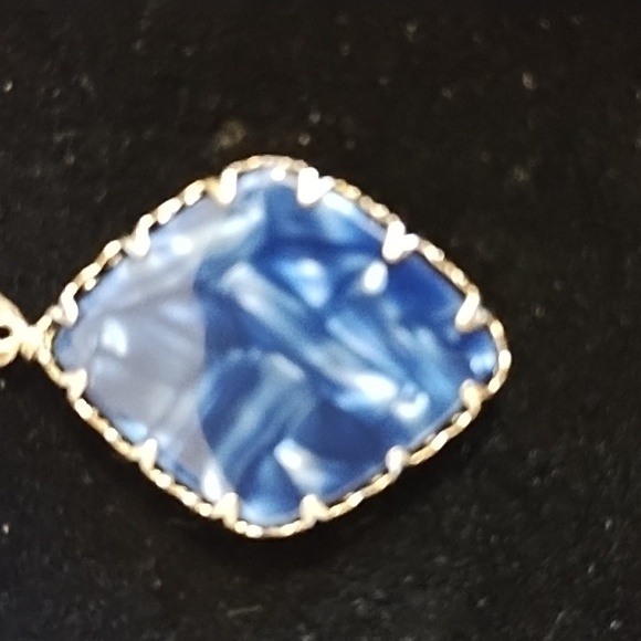 DRESS BARN NICKEL-FREE BLUE DROP 1" EARRINGS - Picture 3 of 4